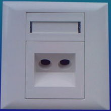 光纖面板適配器全解析 FC、SC、ST、LC及多口86型面板應(yīng)用指南